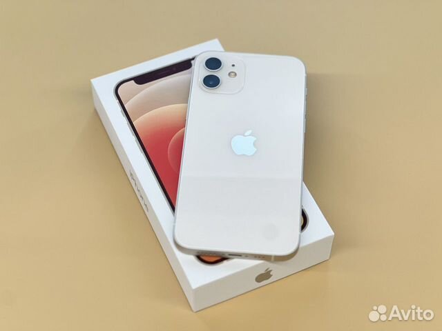 iPhone 12, 64 ГБ