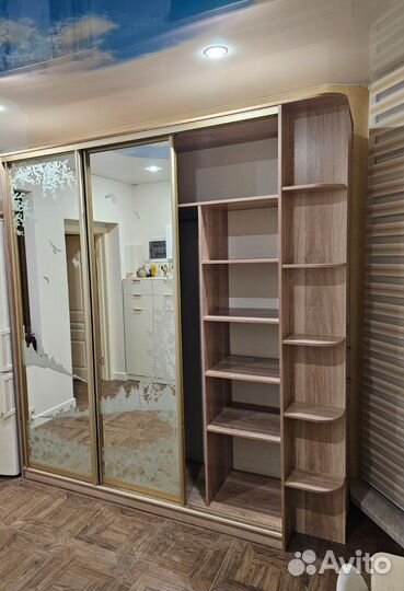 Шкаф купе с зеркалами