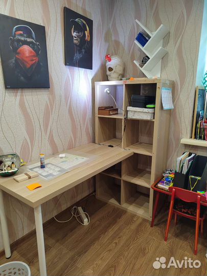 Письменный стол со стеллажом IKEA