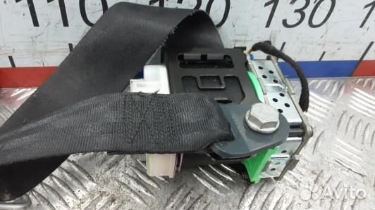 Ремень безопасности с пиропатроном сиденья передне