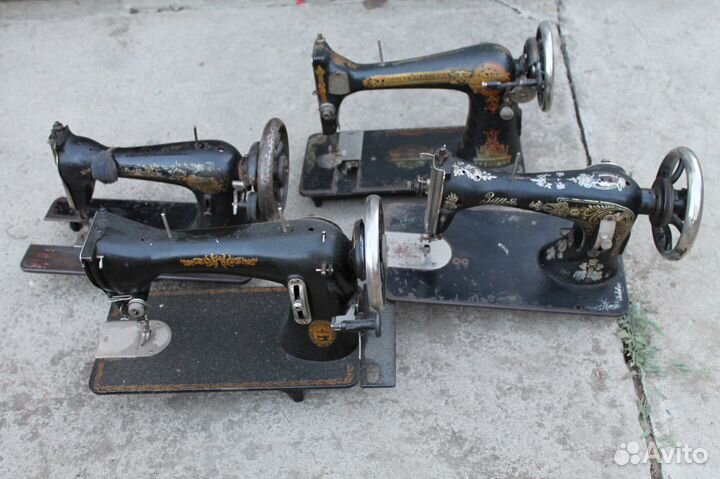 Старинные швейные машинки