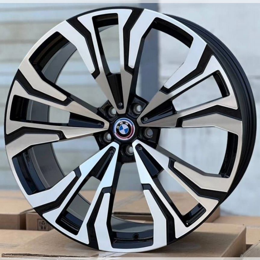 Литые диски BMW 9.5×R22 5×112