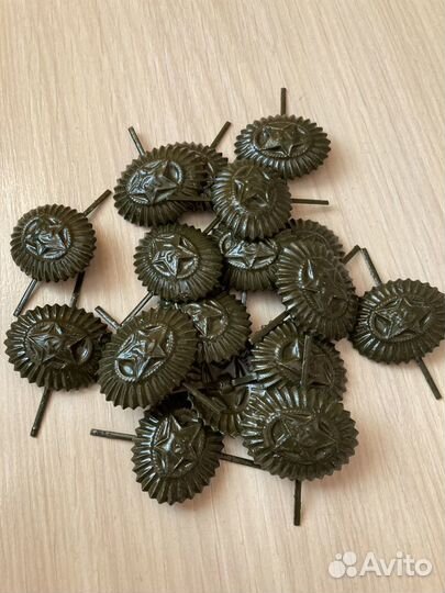 Кокарда армейская 