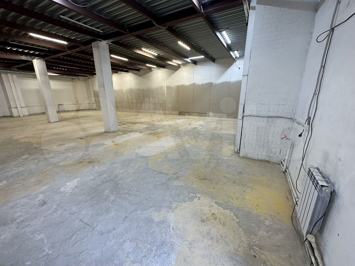 Склад, 324 м²