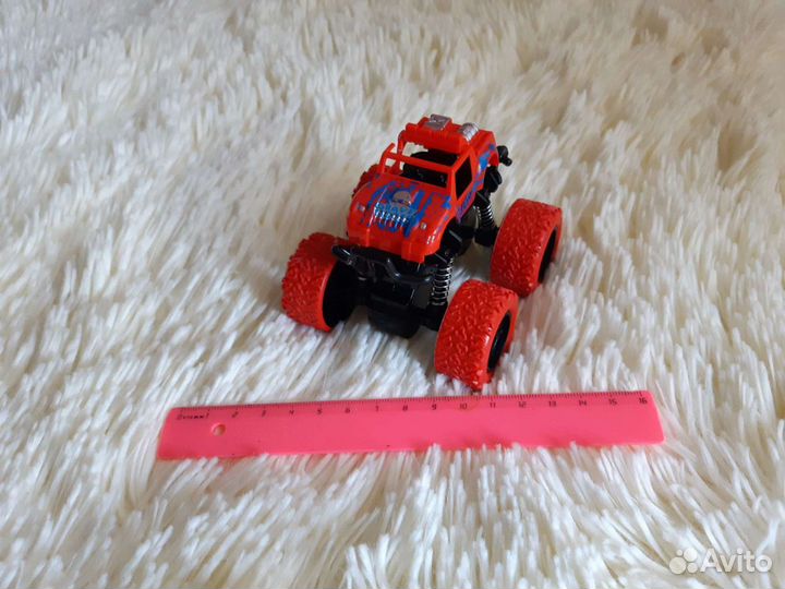 Машинки инерционные внедорожник Monster Zap