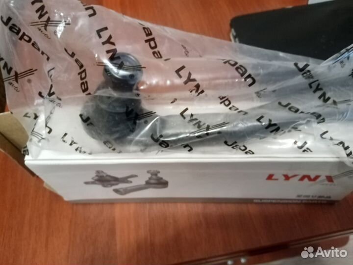 Наконечник рулевой тяги правый