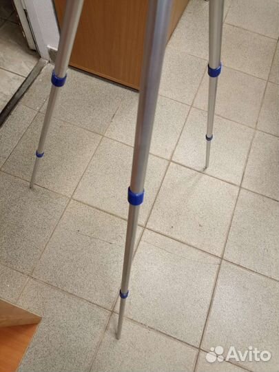 Тренога для удилищ east shark