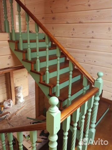 Деревянная лестница на заказ для дома и дачи