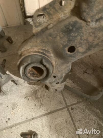 Задний подрамник Honda Accord 8