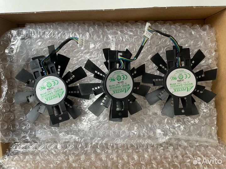Комплект вентиляторов для видеокарты