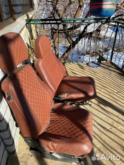 Передние сидения на ниву
