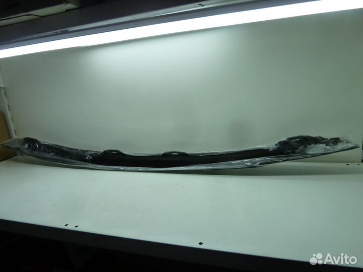 SsangYong Rexton Новый Дефлектор капота EGR