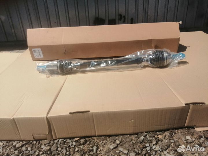 Привод колеса Volkswagen polo