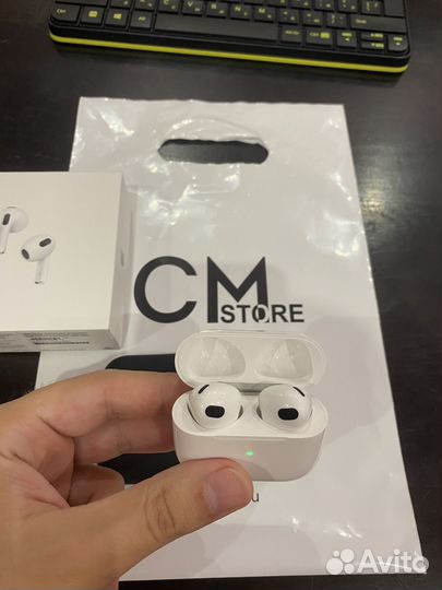 Беспроводные наушники apple airpods 3