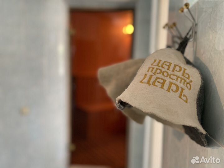 Большой бассейн с баней на дровах