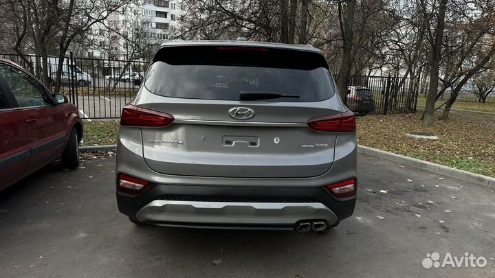 Hyundai Santa Fe 2.0 AT, 2019, 64 000 км