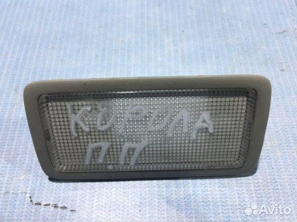 Плафон салонный Toyota Corolla