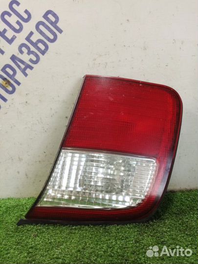 Фонарь задний правый Subaru Forester кроссовер 2.5