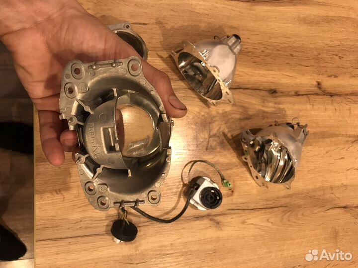 Линзы и отражатели Honda Accord 7