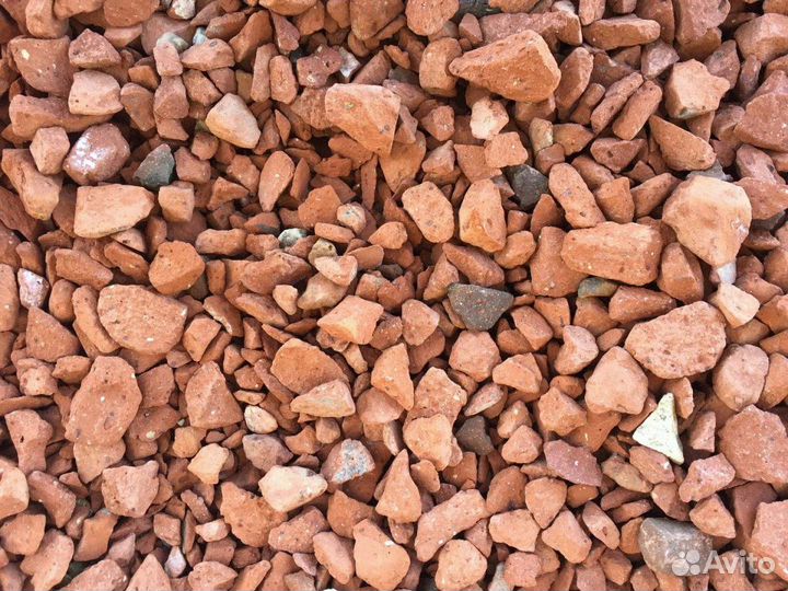 Бой кирпича в мешках