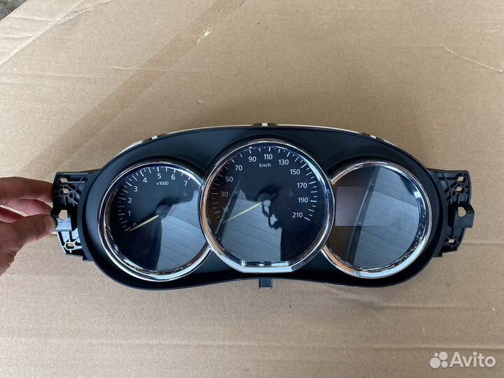 Renault logan 2 приборная панель