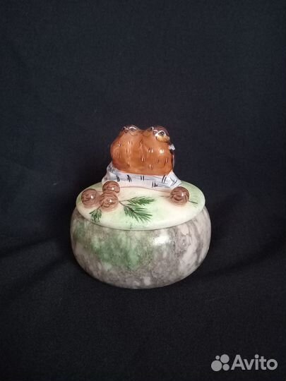 Шкатулка из камня воробьи