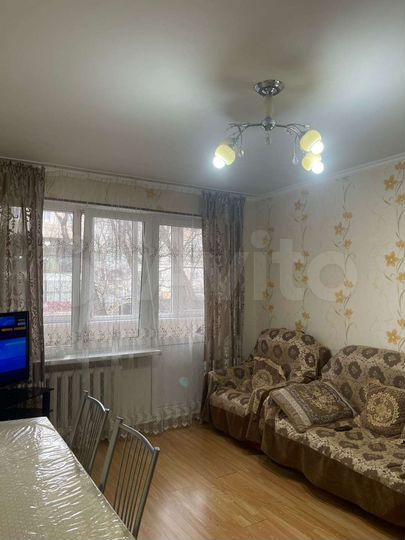 3-к. квартира, 70 м², 3/5 эт.