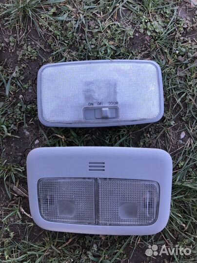 Плафон yaris scp90