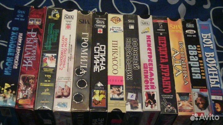 Коллекция видеокассет