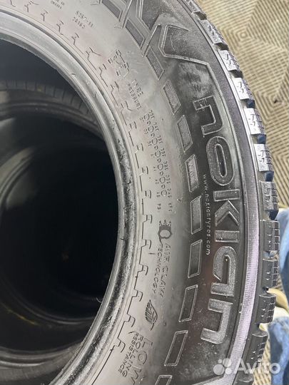 Nokian Tyres Hakkapeliitta 7 215/65 R16 102T