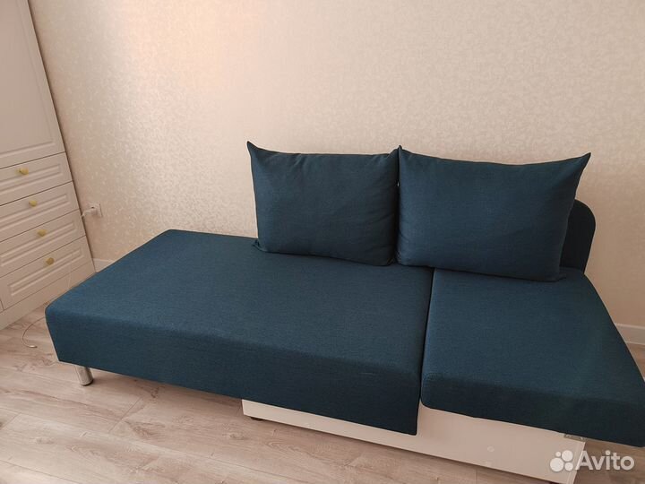 Продаётся диван-кушетка