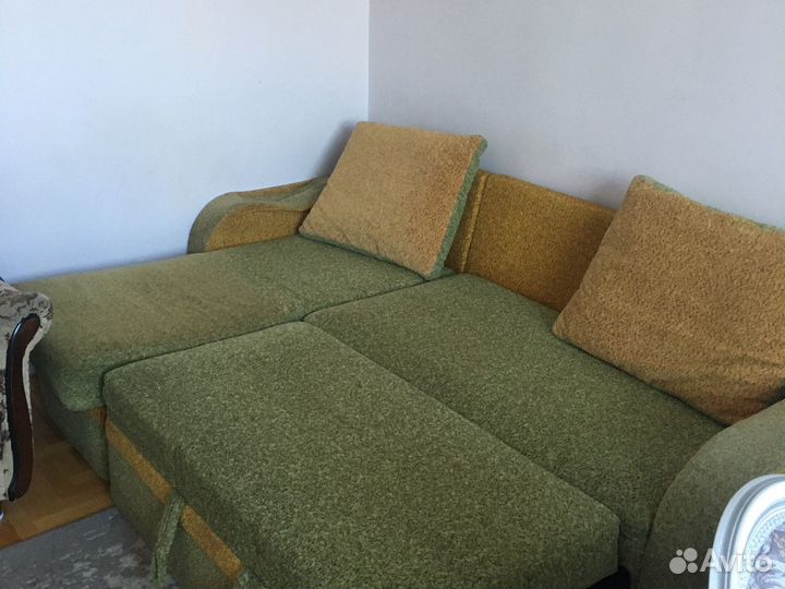 Угловой диван бу