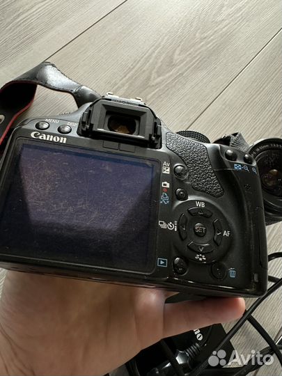 Зеркальный фотоаппарат Canon 500d