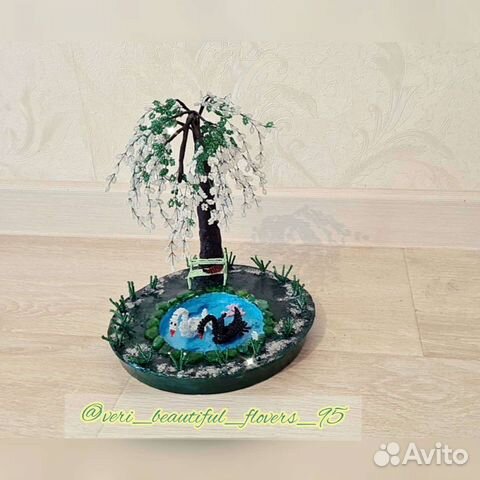 Дерево из бисера