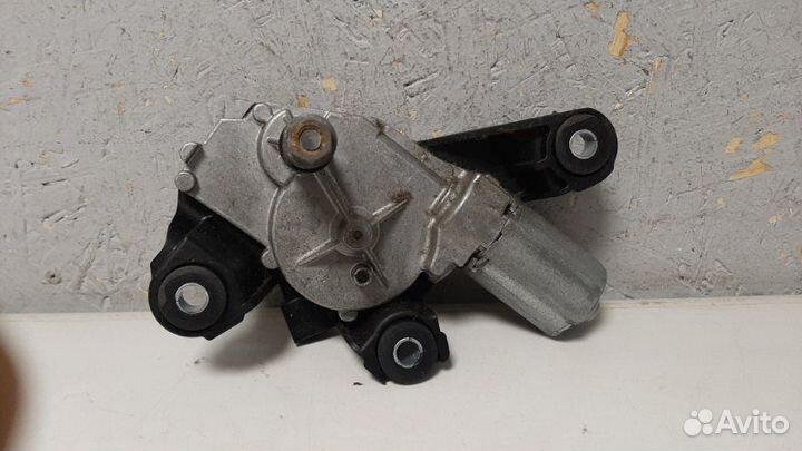 Моторчик заднего стеклоочистителя задний Nissan