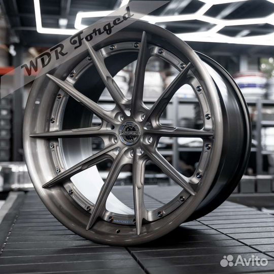 Кованые двусоставные диски R22 Porsche Cayenne