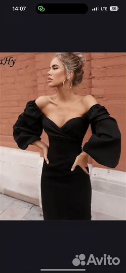 Продам новые платья