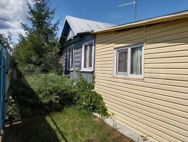 Дом 30 м² на участке 6 сот.