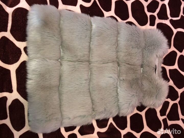 Жилетка женская (М) 42-44-46 р с карманами Продам