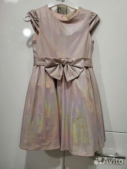 Платье нарядное для девочки 98-110