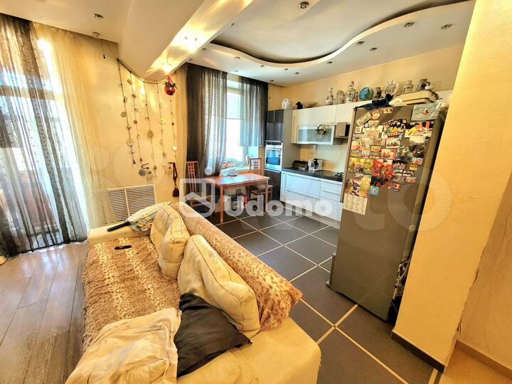 4-к. квартира, 95,2 м², 3/5 эт.