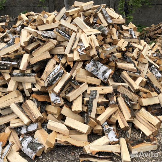 Хвойные дрова колотые