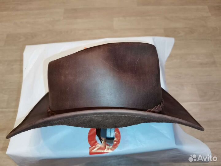 Шляпа мужская кожаная