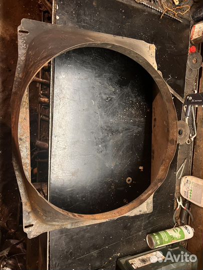 Диффузор радиатора охлаждения УАЗ патриот