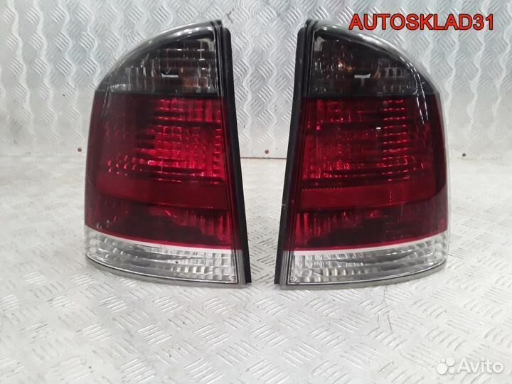 Фонарь задний Opel Vectra 13130645 Рестайлиг