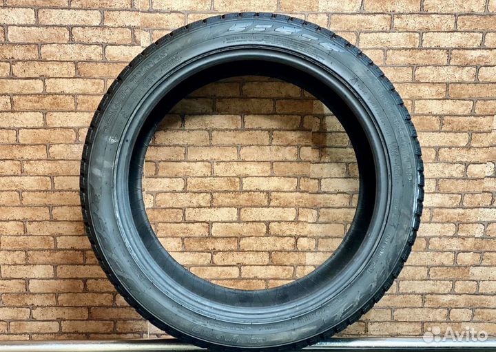 Nokian Tyres Hakkapeliitta R3 255/40 R19