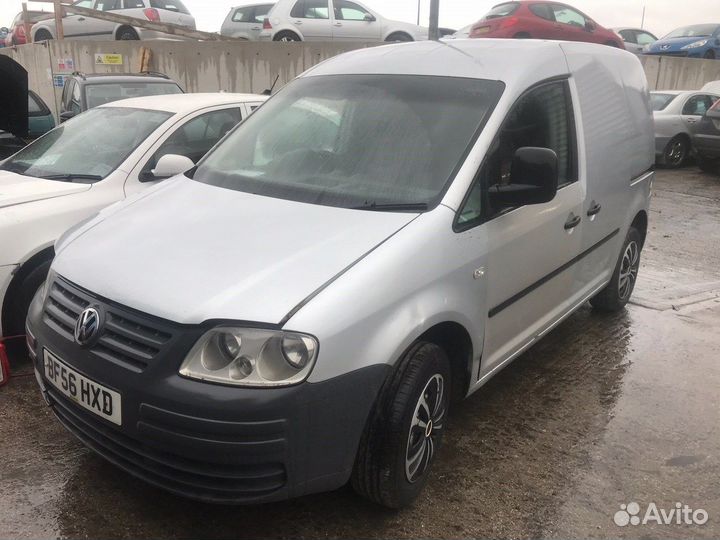 Разбор на запчасти Volkswagen Caddy 2004-2010
