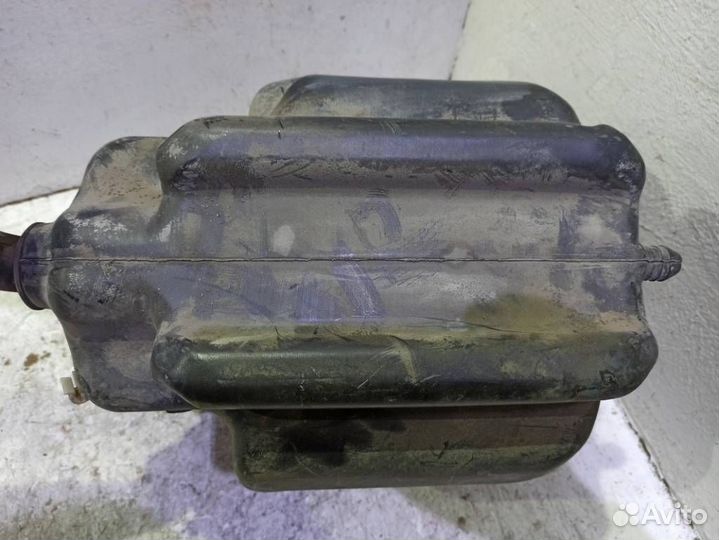 Бачок омывателя ман TGS