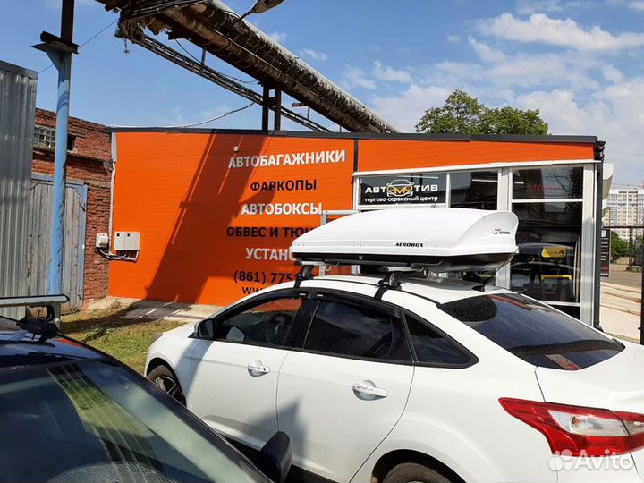 Багажник автобокс на крышу автомобиля