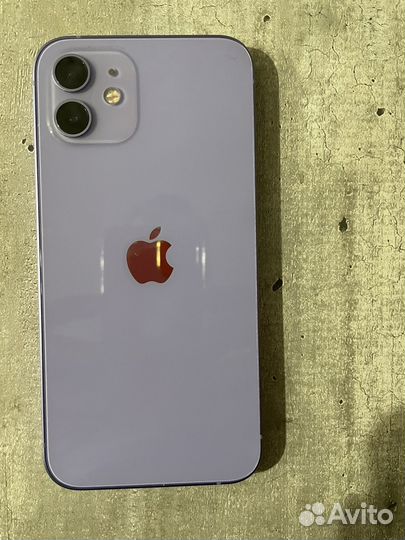 iPhone 12, 64 ГБ